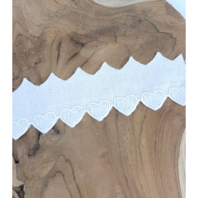 Galon Popeline Coton Coeur Brodé 4.5 cm