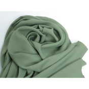 Tissu Crepe Satin 100 % Viscose Vert Amande