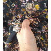 Tissu Crepe 100 % Viscose Folk Flowers