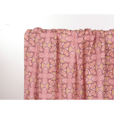 Tissu Voile de Viscose Ethnique Rose