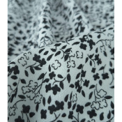 Tissu Crepe 100 % Viscose Black & White Flowers