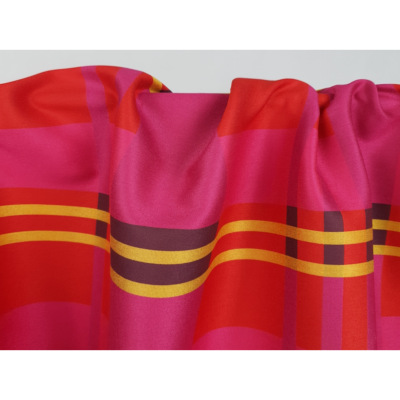 Tissu Satin de Viscose Jacquard Carreaux Fuchsia
