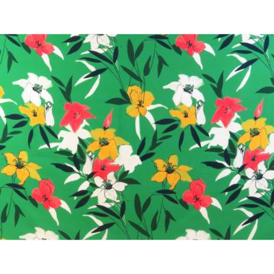 Coupon Sergé Viscose Léger Fleurs Vert 90 cm x 145 cm