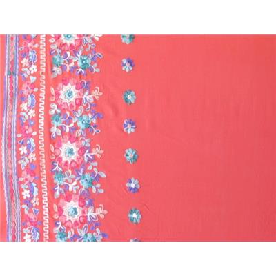 Tissu Voile de Viscose Corail Broderie Fleur Placé sur la Laize