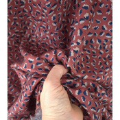 Tissu Twill de Viscose Abstract Flower Tomette