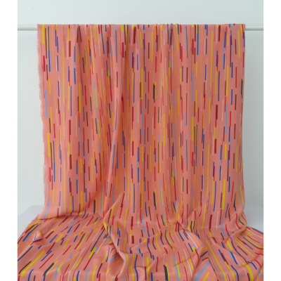 Tissu Crepe de Chine 100 % Soie Graphic LINES Rose