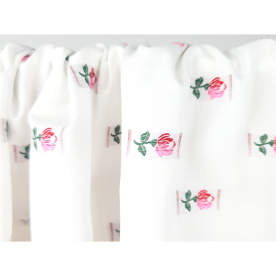 Tissu Popeline 100 % Coton Brodé Rose