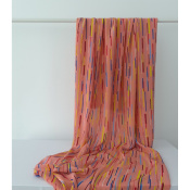 Tissu Crepe de Chine 100 % Soie Graphic LINES Rose