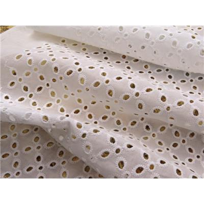 Tissu Broderie Anglaise Fleurs