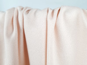 Coupon Crepe 100 % Viscose EVA Rose Pale 70 cm x 138 cm